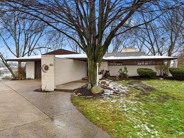 886 Walter Court, Tallmadge, OH 44278