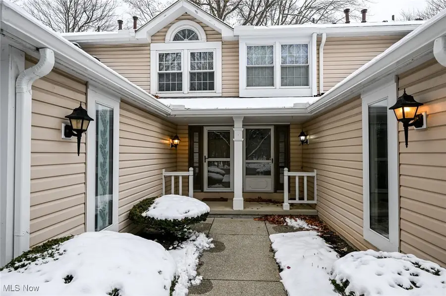 3874 Lake Run Boulevard, Stow, OH 44224 - Image #2