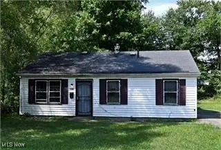 1736 Jefferson, Warren, OH 44485