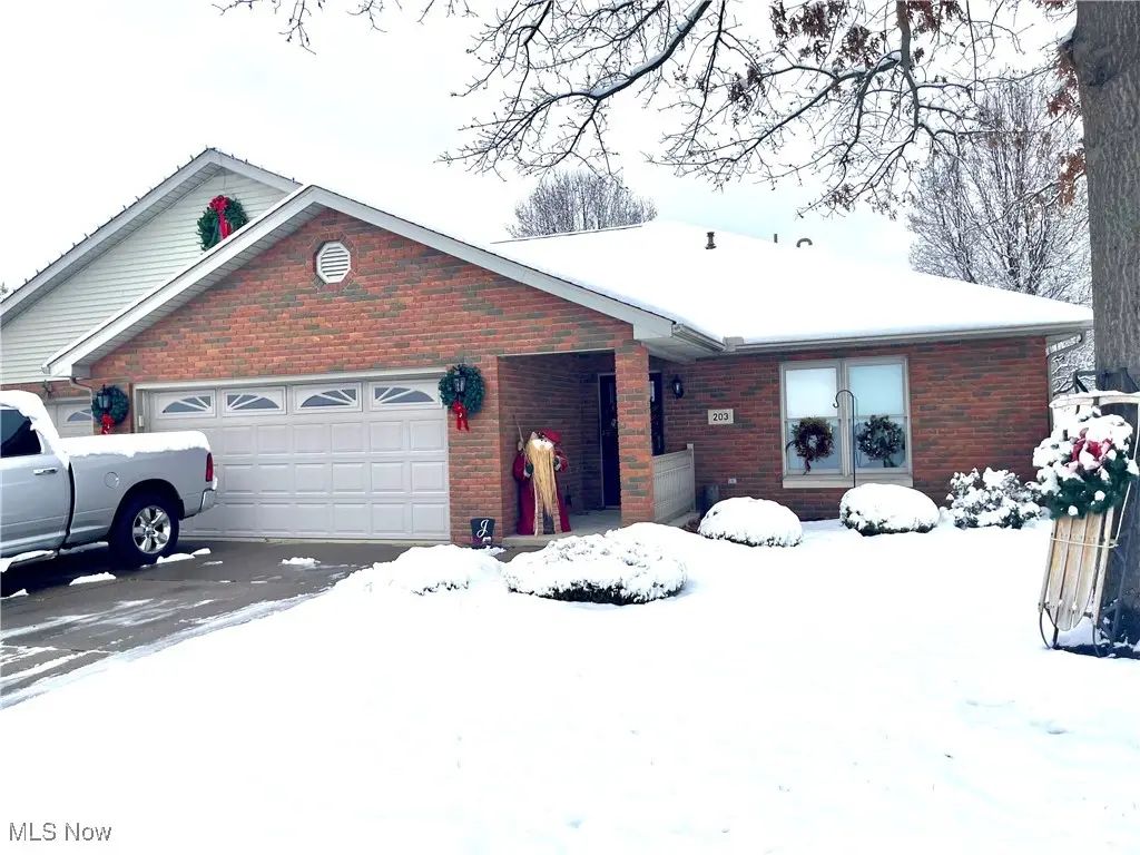 203 Pinehurst Drive, Dover, OH 44622 - Image #1