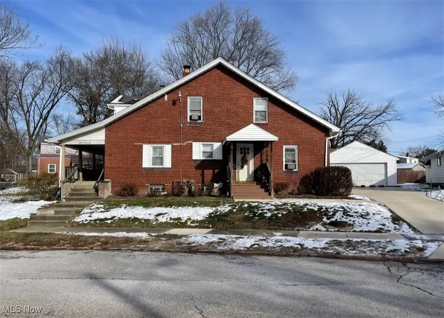 836 Billingsgate Avenue, Youngstown, OH 44511 - Image #2