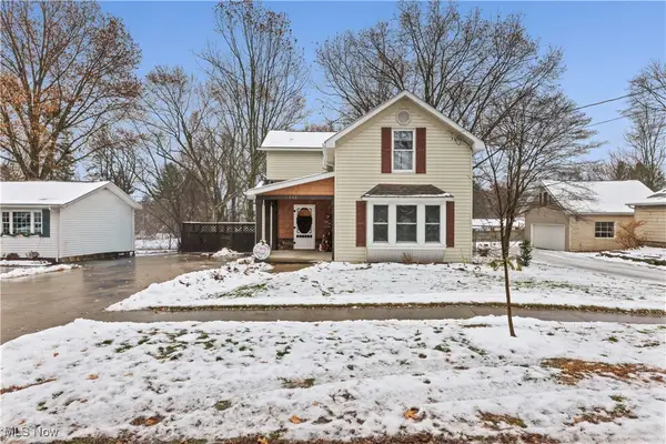 561 High Street, Doylestown, OH 44230