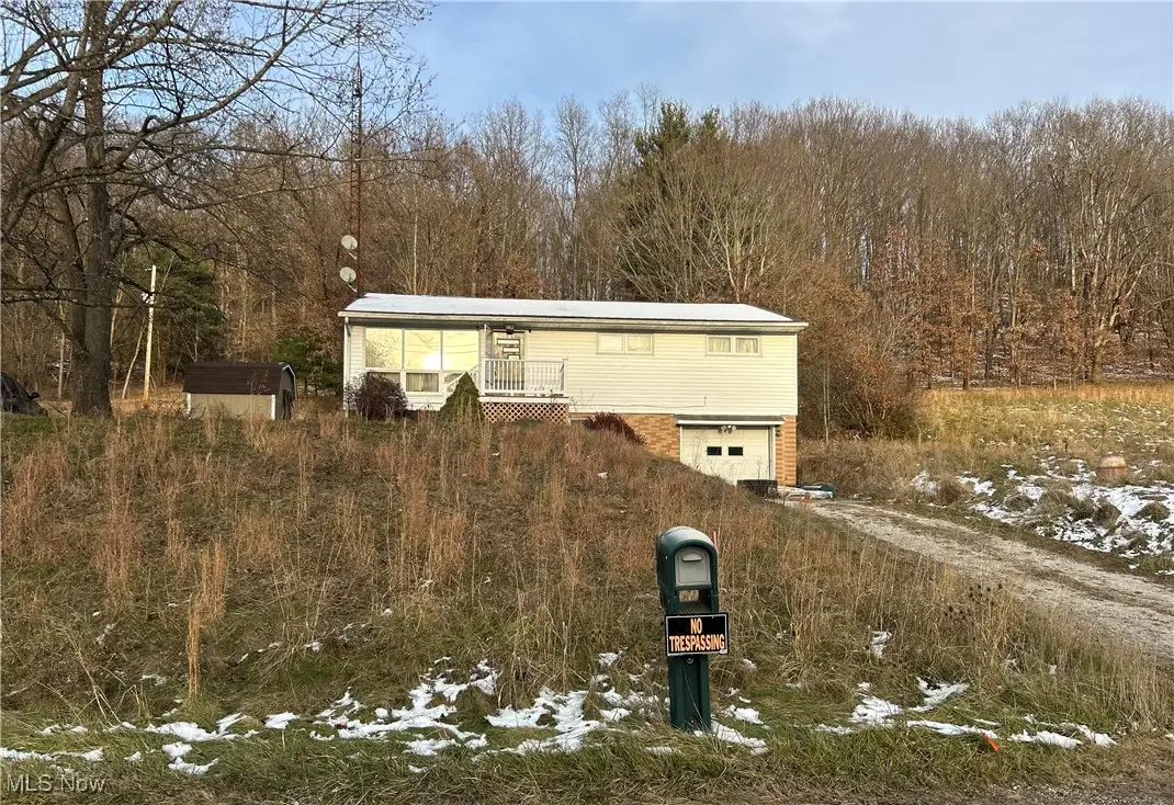 2575 Joyce Hill Sw Road, New Philadelphia, OH 44663 - Image #1