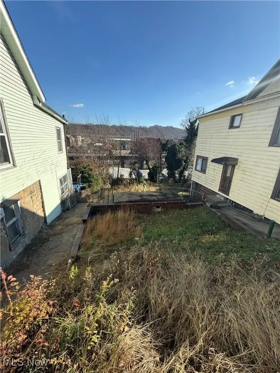 3252 Monroe Street, Bellaire, OH 43906