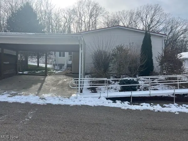 5264 I Street, Magnolia, OH 44643