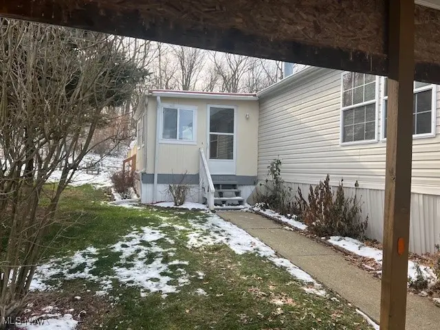 5264 I Street, Magnolia, OH 44643 - Image #3