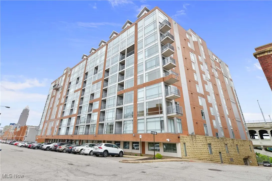 2222 Detroit Avenue #717, Cleveland, OH 44113 - Image #1