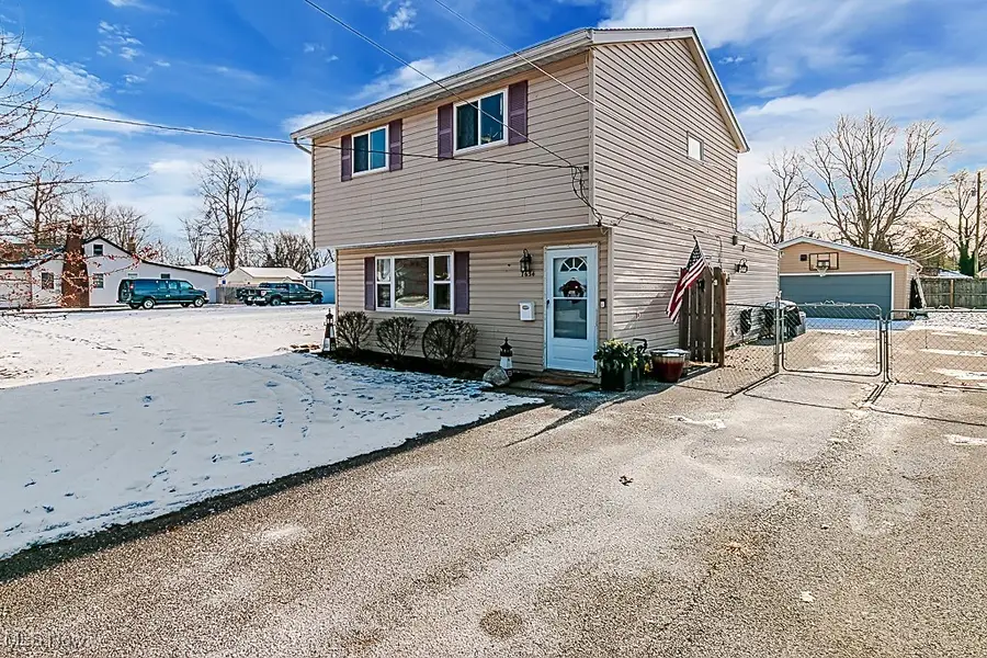 7634 Pinehurst Drive, Mentor On The Lake, OH 44060 - Image #3