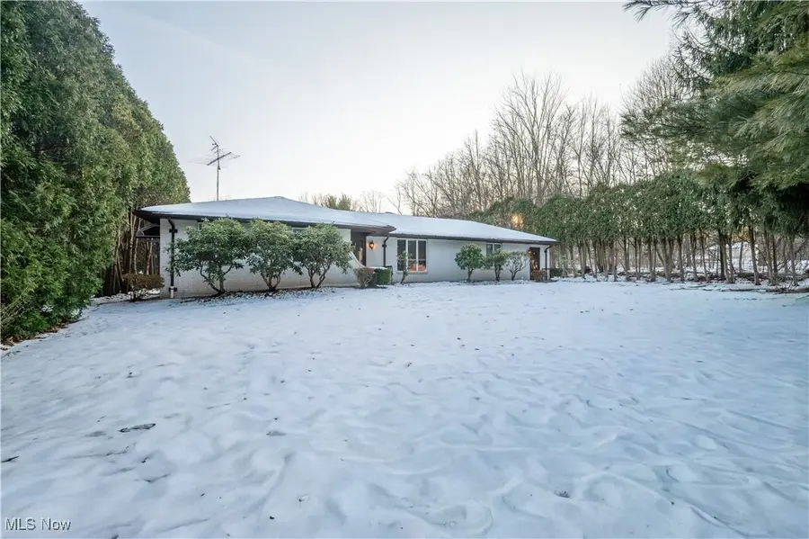 7370 Brookwood Drive, Brookfield, OH 44403 - Image #2