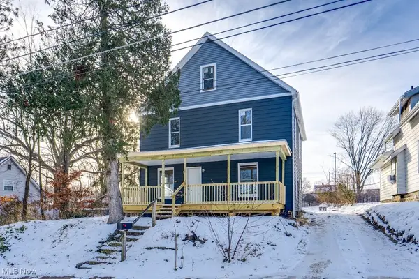 155 W Walnut Street, Wadsworth, OH 44281