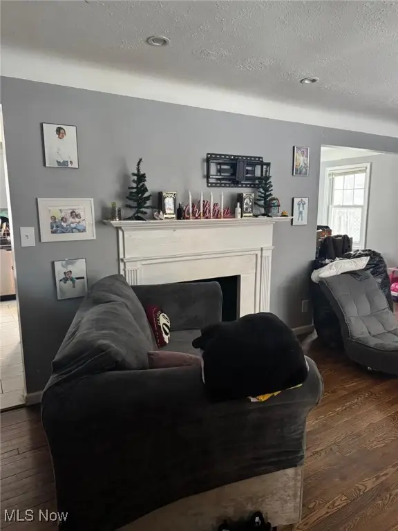 5164 Edenhurst Road, Lyndhurst, OH 44124 - Image #3