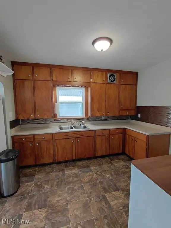 309 S Wood Street, Loudonville, OH 44842 - Image #2