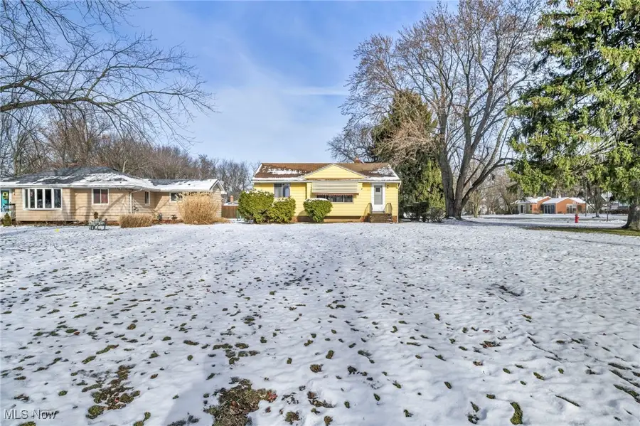 6719 Smith Road, Middleburg Heights, OH 44130 - Image #2