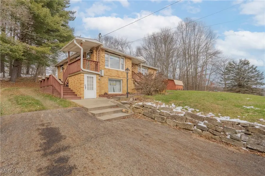 121 Waynesburg Nw Road, Carrollton, OH 44615 - Image #2