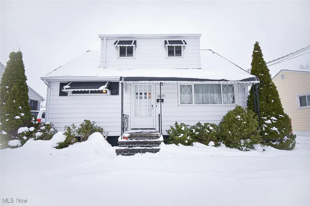 16117 Hocking Boulevard, Brook Park, OH 44142 - Image #1