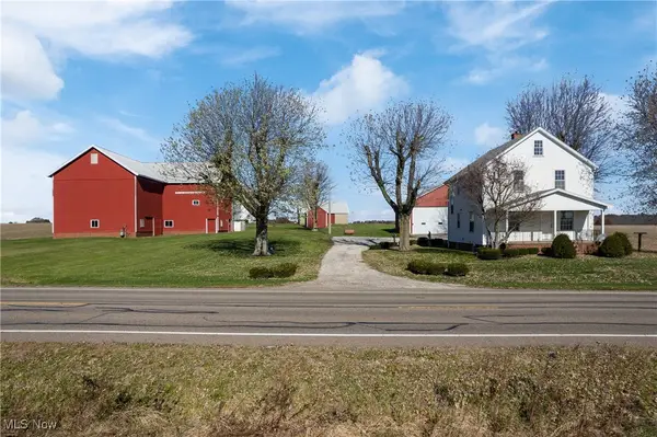 6779 Easton Street, Louisville, OH 44641