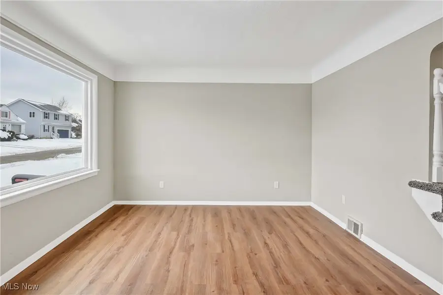 15817 Northwood Avenue, Maple Heights, OH 44137 - Image #3