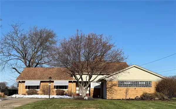 22590 Hilliard Boulevard, Rocky River, OH 44116