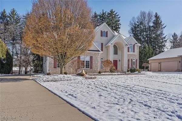 4777 N Aspen Court, Canfield, OH 44406