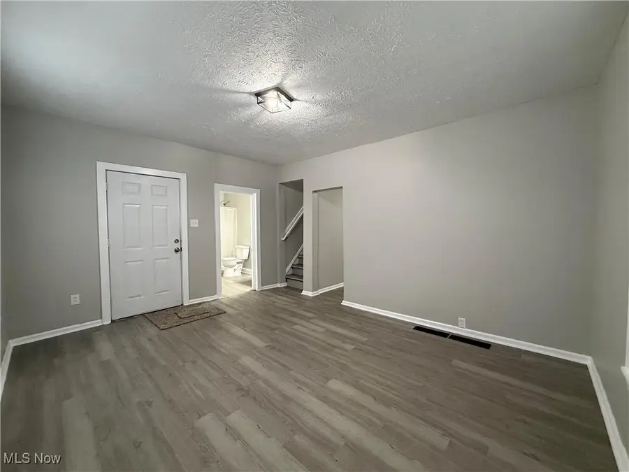 863 Bank Street, Akron, OH 44305 - Image #3