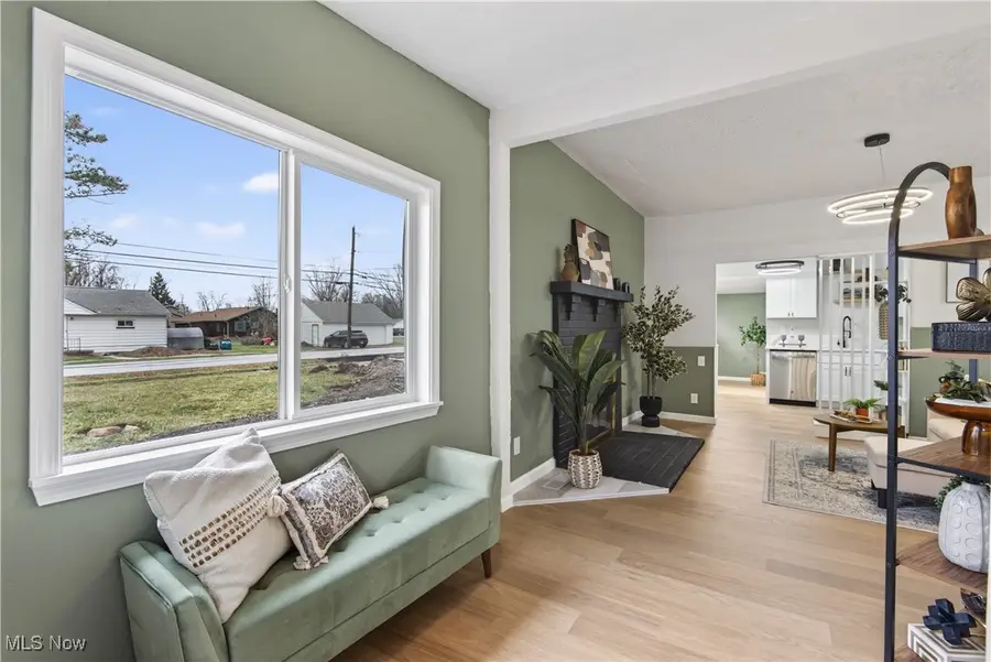 605 W Shore Boulevard, Sheffield Lake, OH 44054 - #3