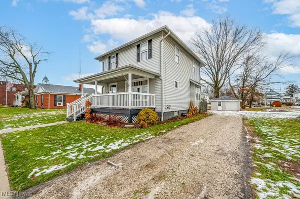 157 E Ohio Avenue, Sebring, OH 44672