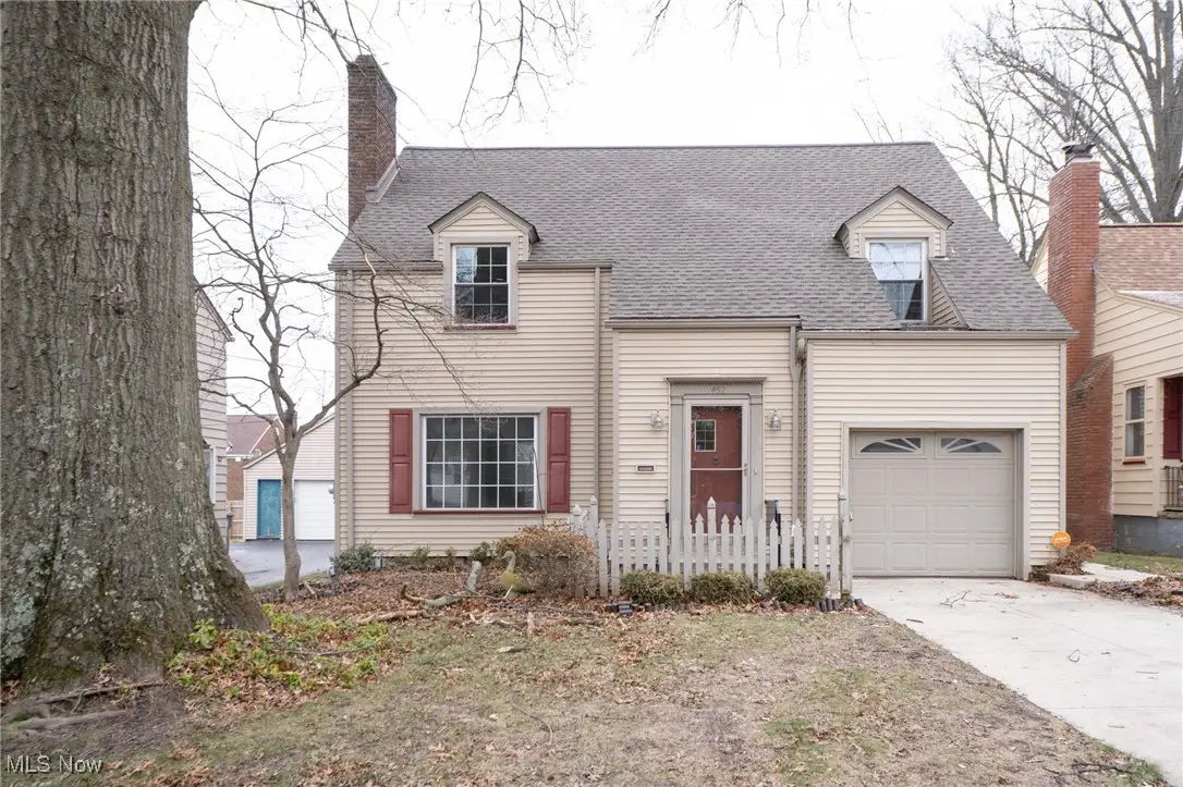 452 W Midlothian Boulevard, Youngstown, OH 44511 - Image #1