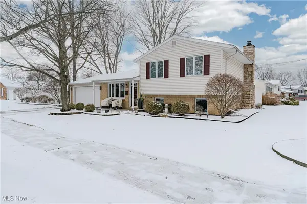 718 Hartford Drive, Elyria, OH 44035