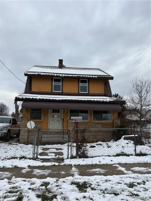 1706 Bonnie Brae Ne Avenue, Warren, OH 44483