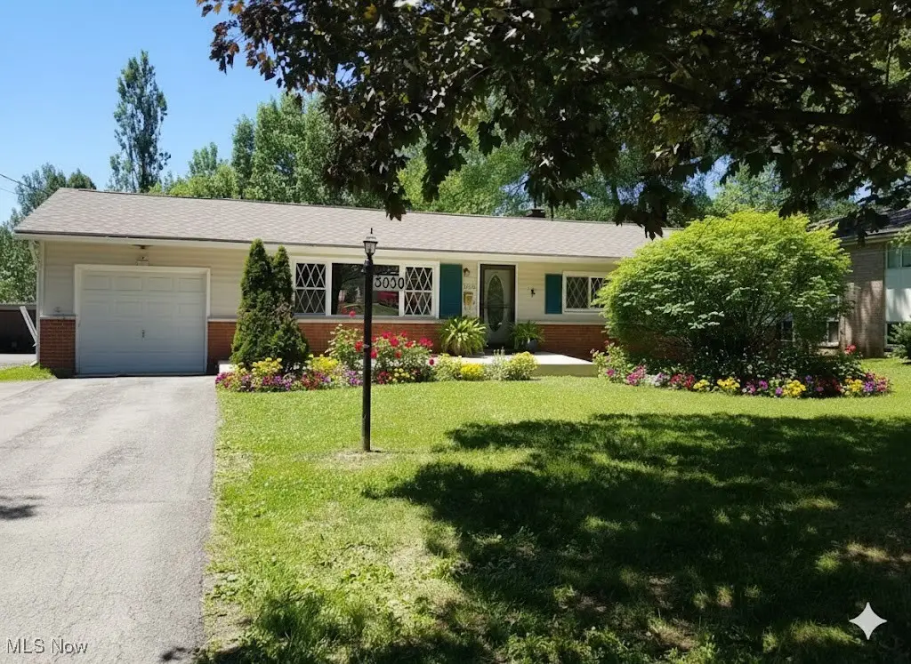 3030 Green Acres Drive, Youngstown, OH 44505 - #1