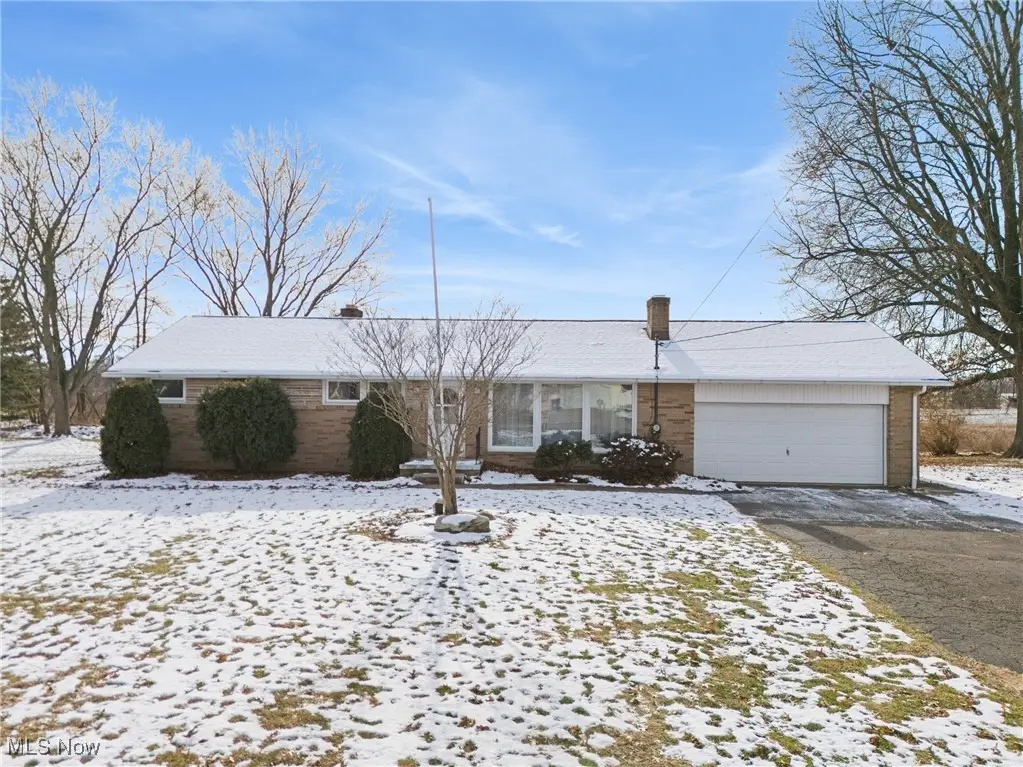 7680 Brookview Street, Louisville, OH 44641 - Image #1