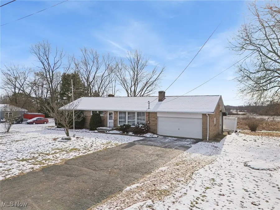 7680 Brookview Street, Louisville, OH 44641 - Image #2