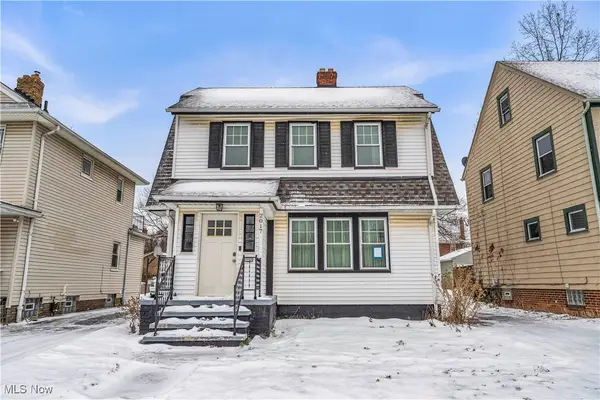 2017 Goodnor Road, Cleveland Heights, OH 44118