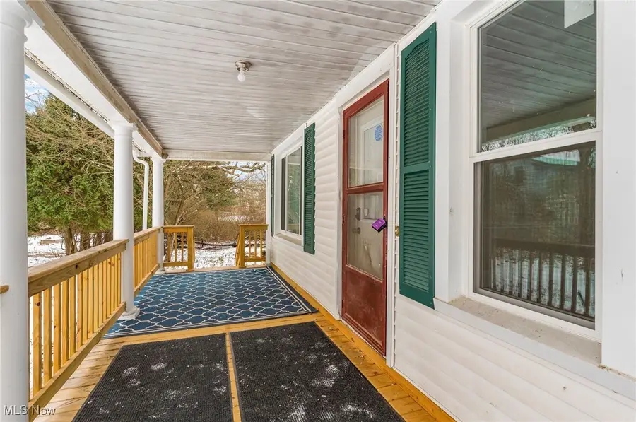 5910 Chestnut Ridge Road, Hubbard, OH 44425 - Image #3