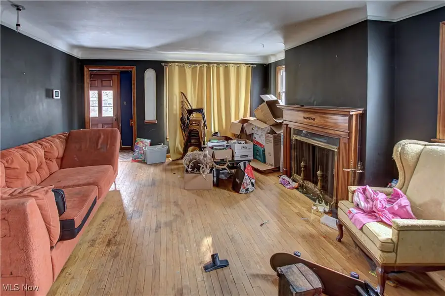 16909 Truax Avenue, Cleveland, OH 44111 - Image #2