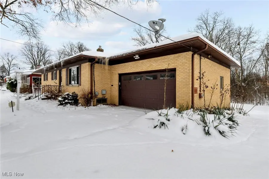 5345 Fairtree Road, Bedford Heights, OH 44146 - Image #2