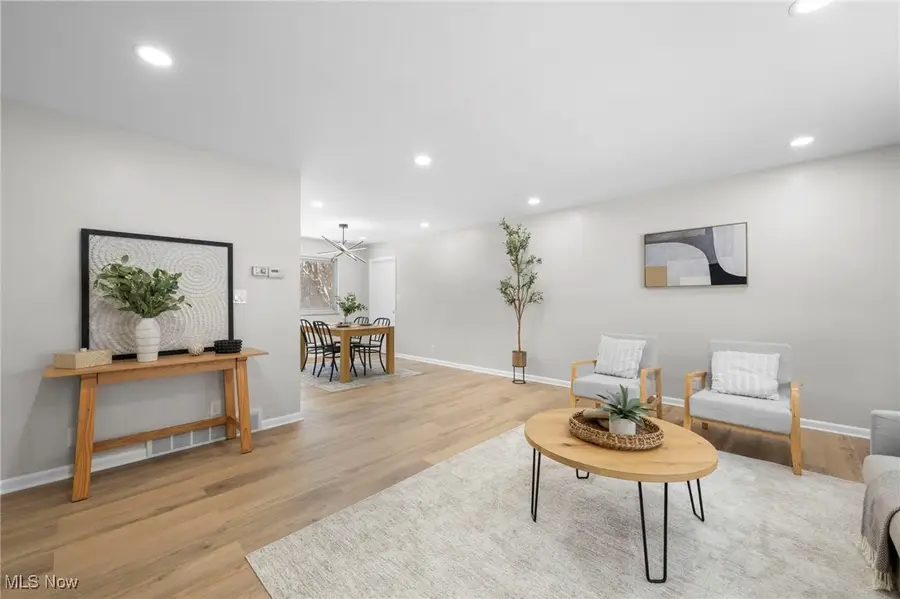 5345 Fairtree Road, Bedford Heights, OH 44146 - Image #3