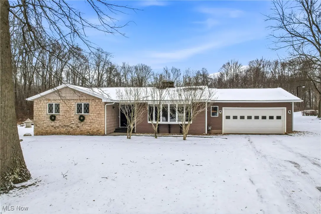 5871 Everett Hull, Fowler, OH 44418 - Image #1