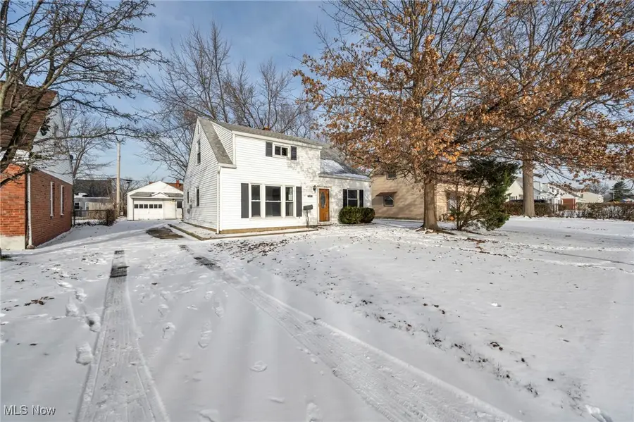 26951 Shirley Avenue, Euclid, OH 44132 - Image #3