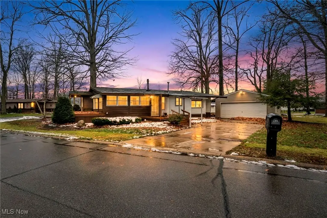 296 Ashwood Drive, Elyria, OH 44035 - Image #1