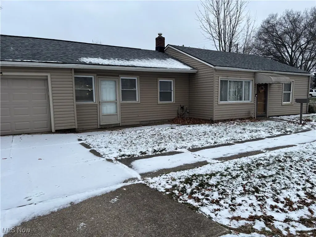 2407 Nesmith Lake Boulevard, Akron, OH 44314 - #1