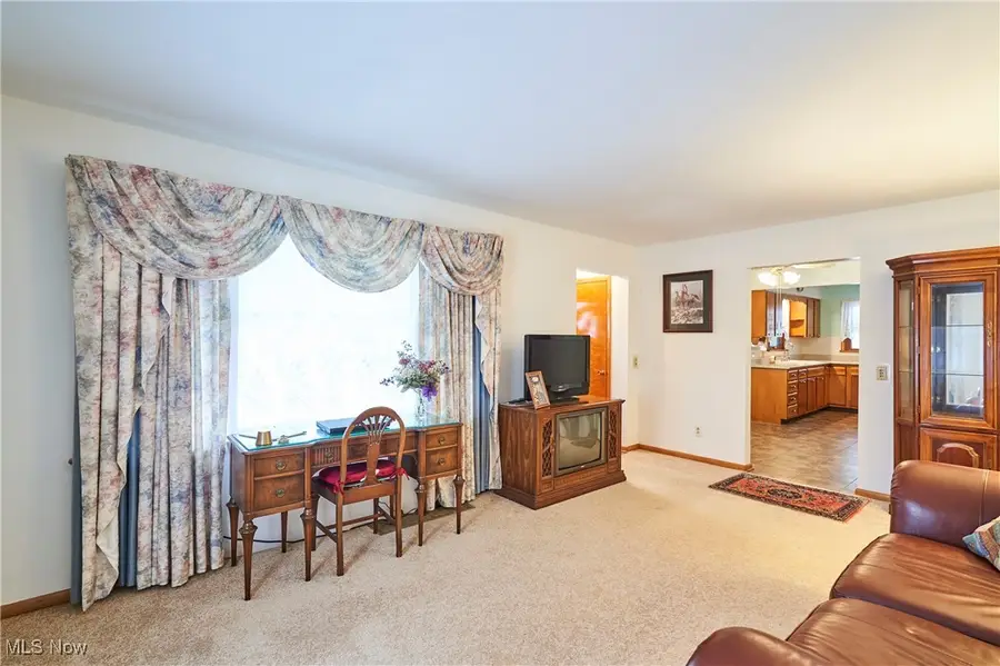 440 S Medina Line Road, Copley, OH 44321 - Image #2