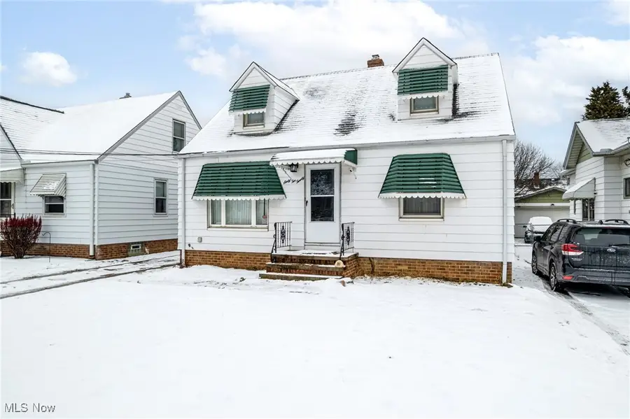 6220 Traymore Avenue, Brooklyn, OH 44144 - Image #2