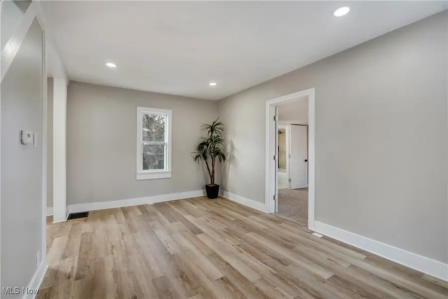 133 N Pearl Street, Columbiana, OH 44408 - Image #2