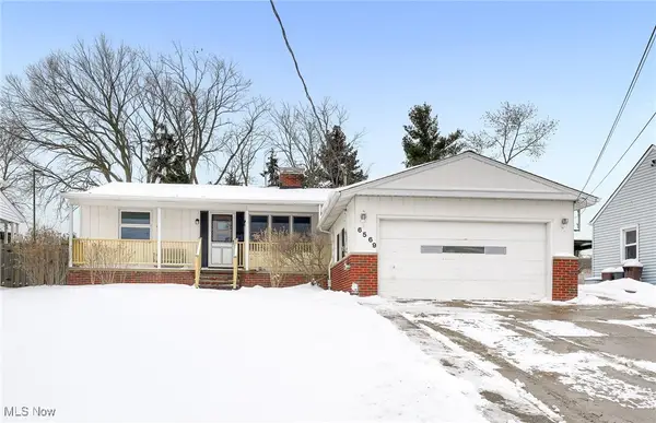 6569 Roycroft Drive, Parma, OH 44129