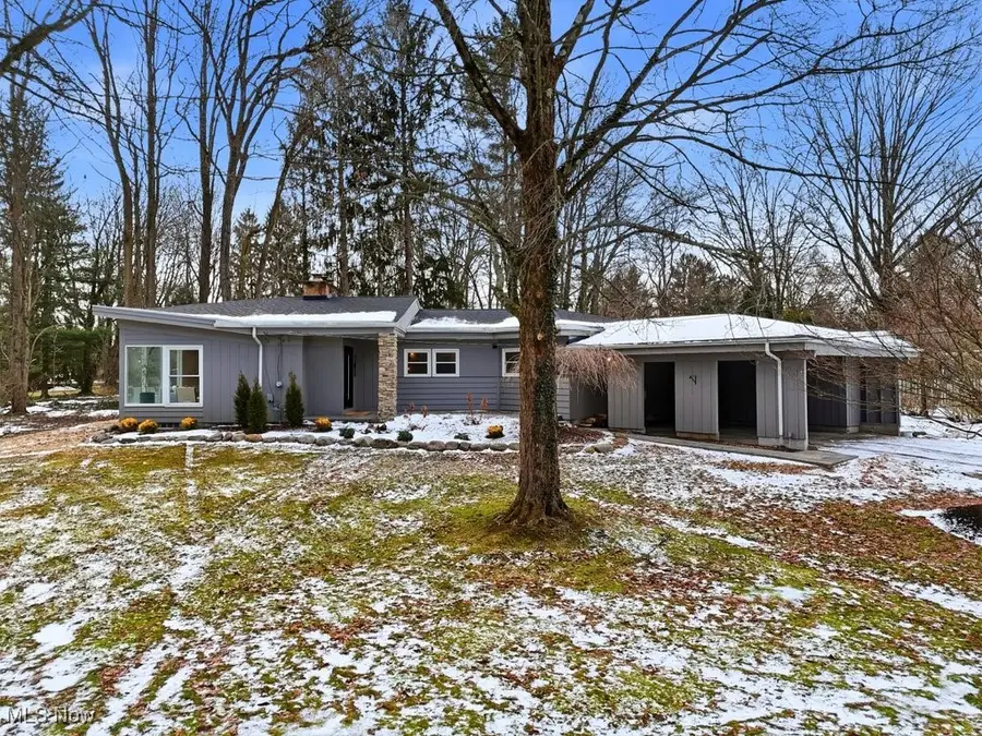 7771 Blackford Drive, Chagrin Falls, OH 44022 - Image #2