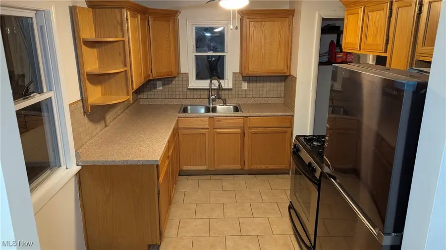 448 Glenwood Drive, Painesville, OH 44077 - Image #3