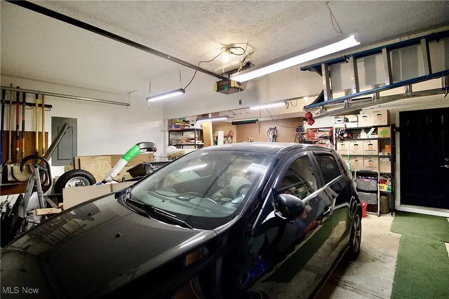 32715 Willow Brook Lane, North Ridgeville, OH 44039 - Image #3