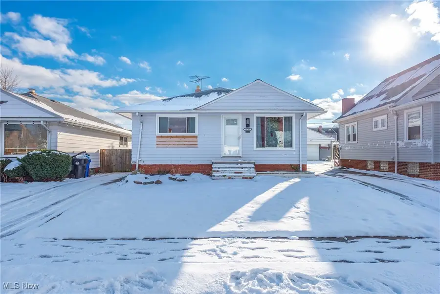 14205 Highlandview Avenue, Cleveland, OH 44135 - Image #2
