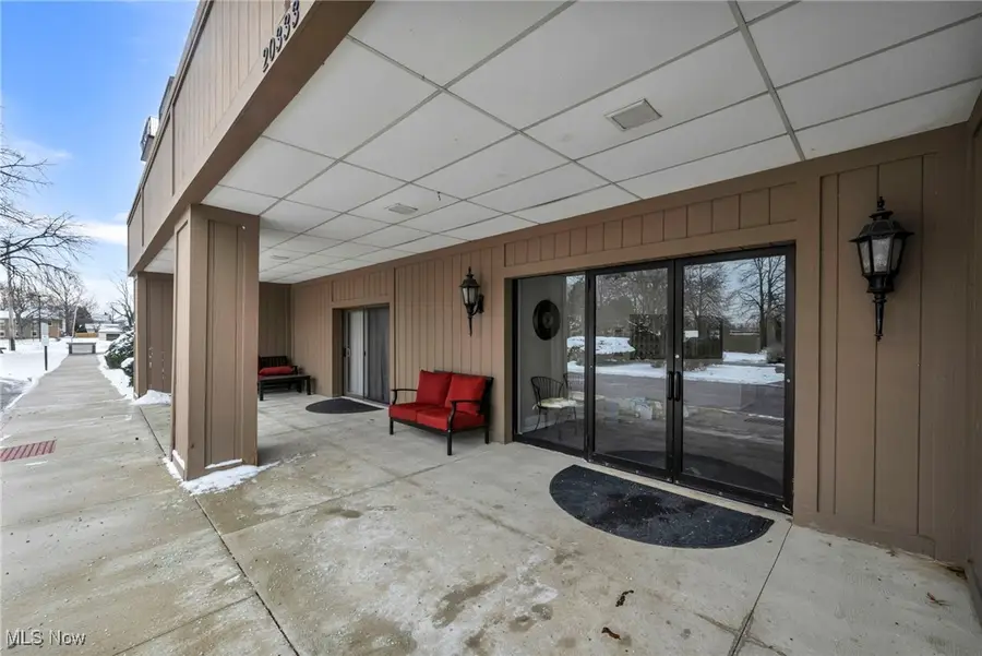 20333 Detroit Road, Rocky River, OH 44116 - Image #2